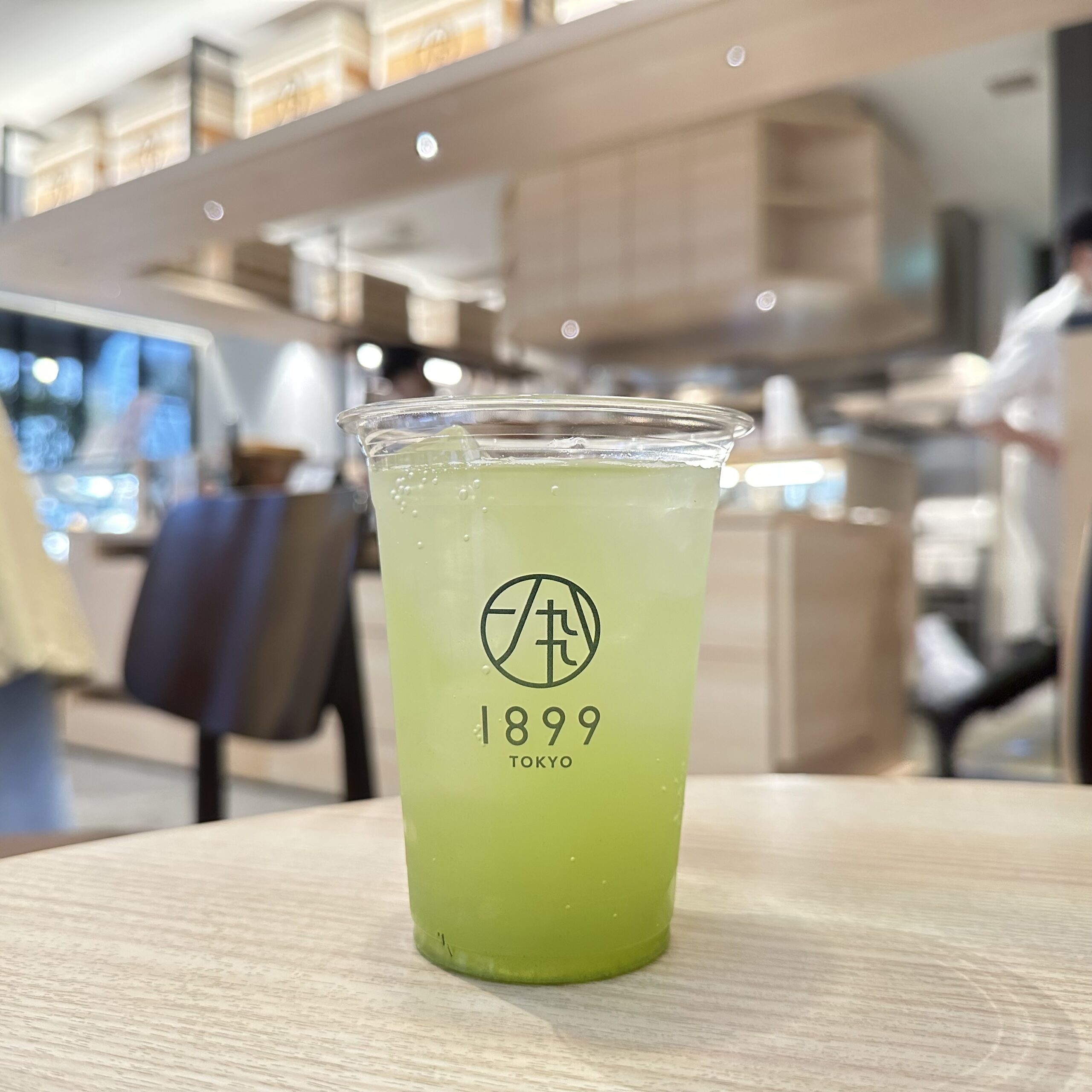 深蒸し煎茶ソーダ